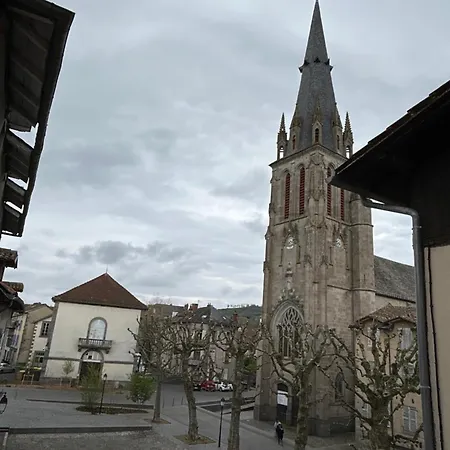 Duplex T4 Centre Historique Daire *